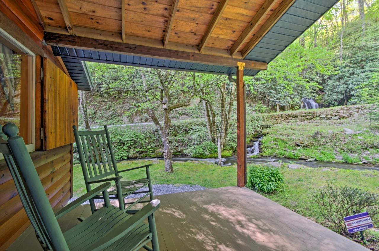 Bryson City Cabin With Fire Pit On Coopers Creek! المظهر الخارجي الصورة